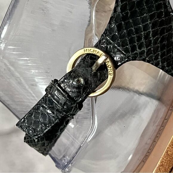 Michael Kors Plate Genuine Snakeskin Upper Leather Thong Sandals - Picture 6 of 13